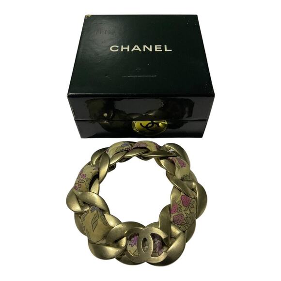 Chanel Coco Mark Amikomi Flower GD 00P Bracelet Box W/Box - Picture 10 of 14
